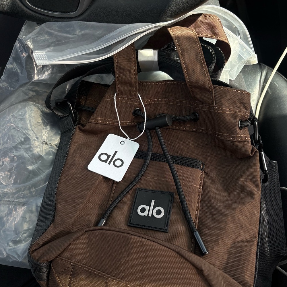 ALO Yoga Men’s Brown Drawstring Backpack Tote